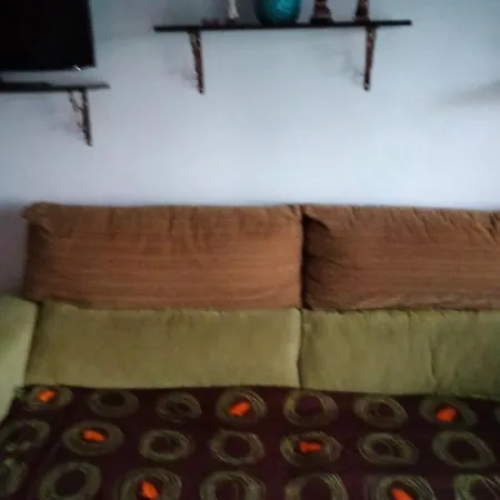 Acolhedora Tranquilidade Apartamento *